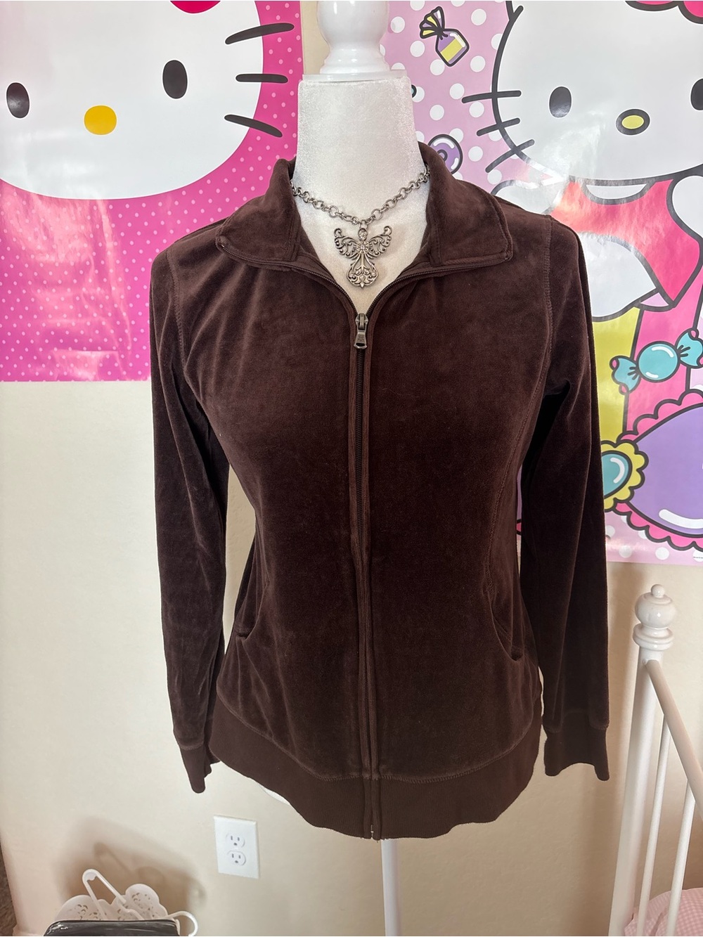 Y2K VTG Vintage Velour brown long sleeve zip up jacket